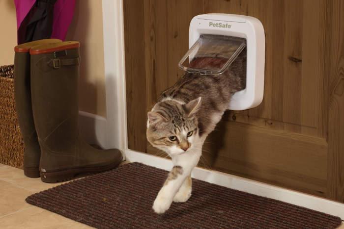 Microchip Cat Door